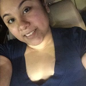 Meet your Posher, Araceli